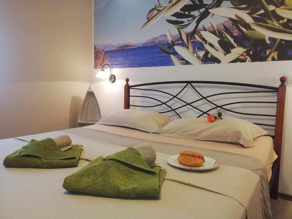 Holiday Home Tanja Pula Bagian luar foto