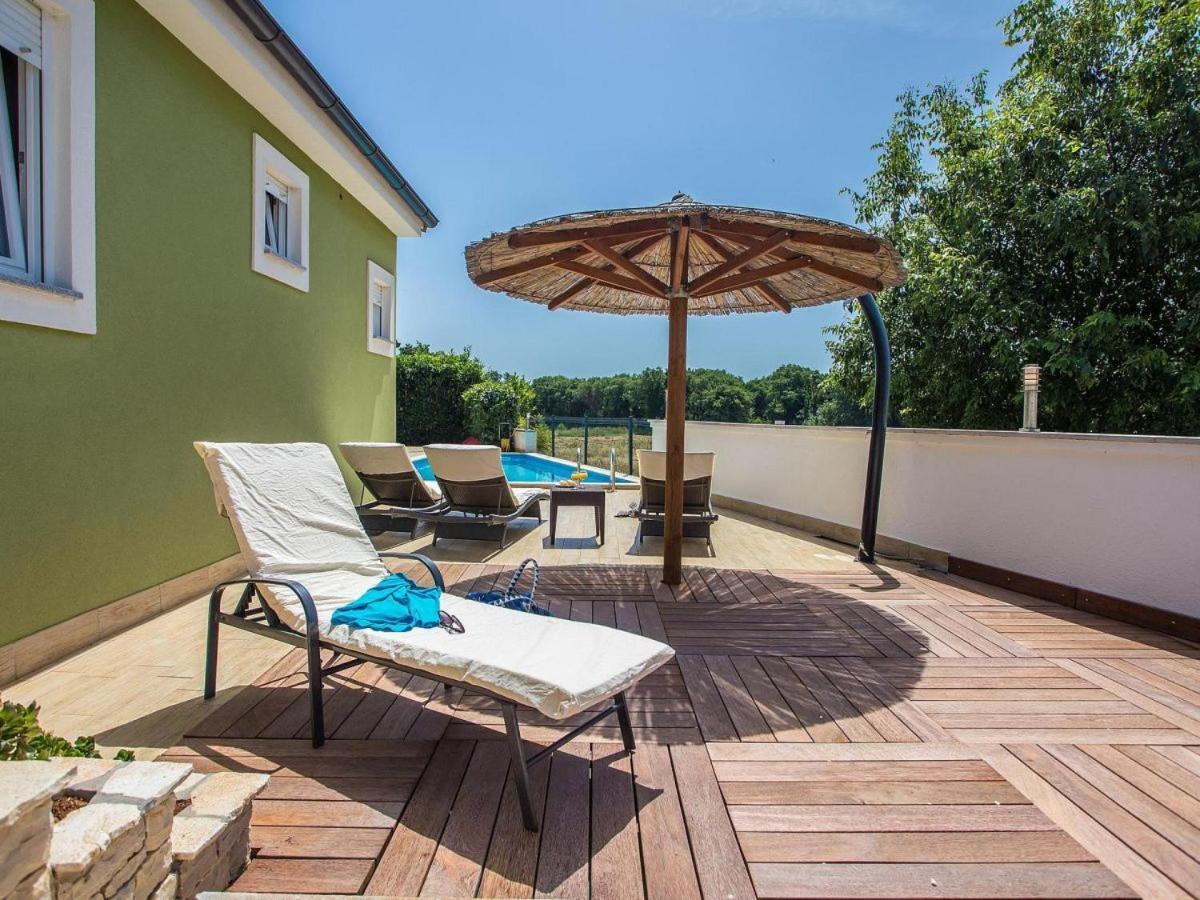 Holiday Home Tanja Pula Bagian luar foto